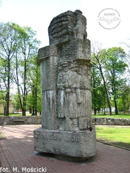 Inowrocław-Pomnik Powst.Wielkopolskich #Inowrocław