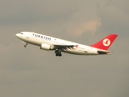 A310 TC-JDB Turkish Airlines, WAW 17.05.2009