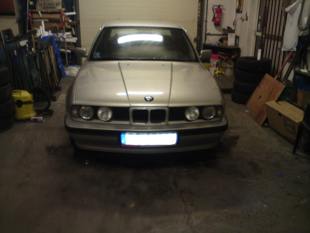 bmw 525 grill po2