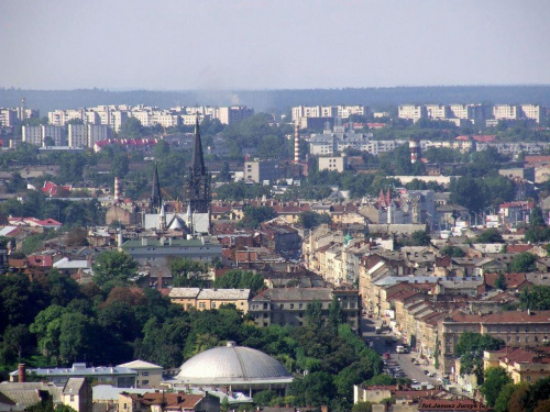 Panorama północnej części Lwowa.