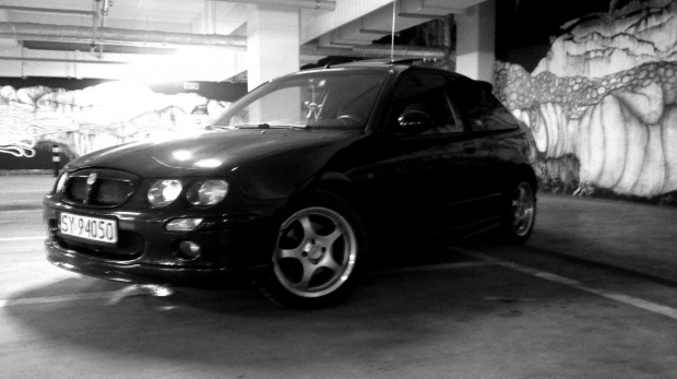 MG ZR