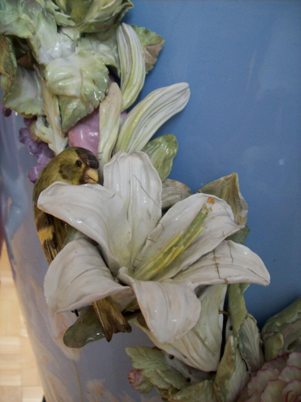 Piękno Miśnieńskiej porcelany :))
Fragment kwiatowy z wazonu :)) #Miśnia #porcelan