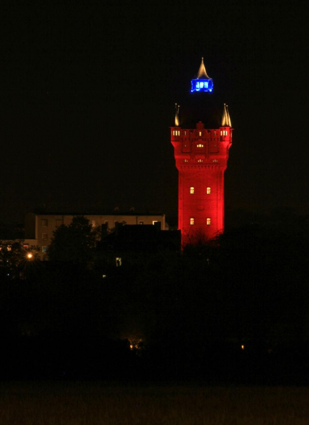 Wieża ciśnień w Śremie #architektura #nocne #Śrem #wieża #WieżaCisńień