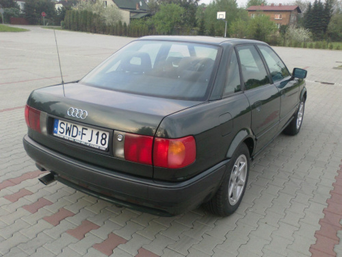 #Audi80B4