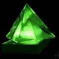 Szklana piramida
[Olympus E-410, Zuiko Digital 14-42] #piramida #szklana #światło