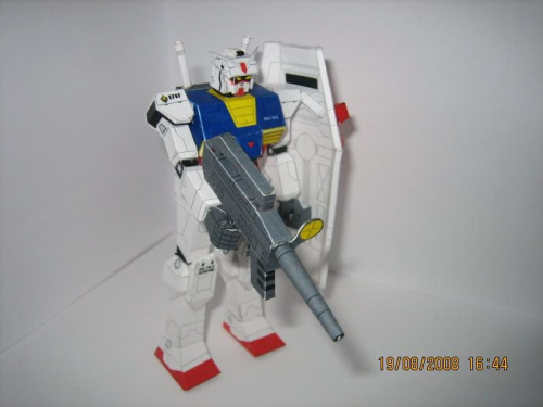 Robot Gundam,model kartonowy