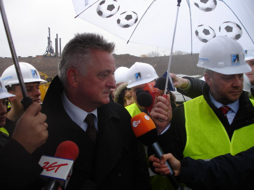 no taaak... #StadionDziesięciolecia #StadionNarodowy #Euro2012 #UEFA #PragaPołudnie #Warszawa #MirosławDrzewiecki #NCS #konferencja