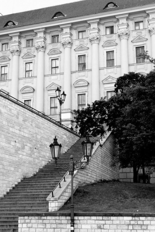 #Praga #schody #architektura #lampy