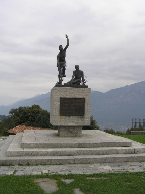 muzeum kolarstwa w Magreglio / http://www.museodelghisallo.it/