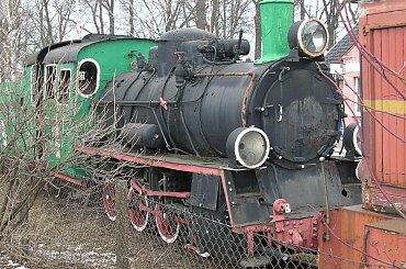 Parowóz wąskotorowy #kolej #stacje #dworce #pociągi