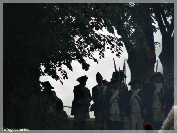 19 czerwca 2010 r. pod Twierdzą Srebrna Góra -inscenizacja historyczna. 200 żołnierzy z epoki napoleońskiej odtwarza bitwę z roku 1807.