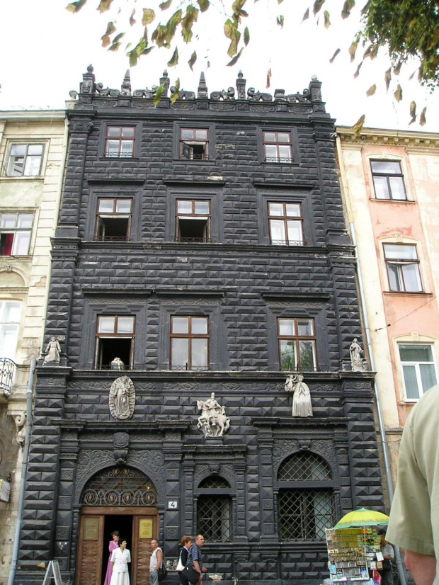 Czarna Kamienica rynek we Lwowie #Lwów