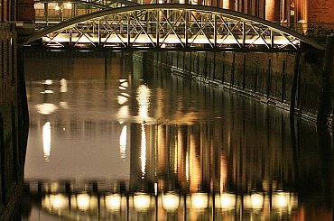 Port #Hamburg #port #noc #woda #odbicie