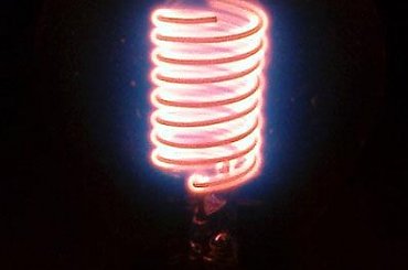 Dziwna neonówka produkcji radzieckiej #neon #żarówka