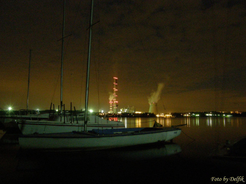 #noc #elektrownia #zalew #jezioro #łódki