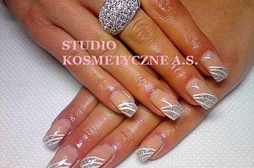 #tipsy #zelowe #akrylowe #paznokcie #manicure #pedicure #MakijazPermanentny #debica