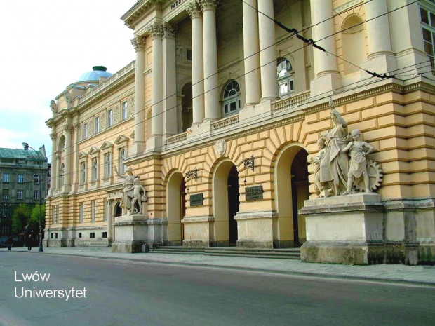 Lwów - Stare Miasto.
Uniwersytet.