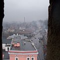 Fragment budynku urzędu miasta i ul.7-mej Dywizji.Niestety dzięki deszczowi nie widać kościoła Ewangelicko-Augsburskiego.Widok z Baszty Brackiej :) #Lubań #widok #BasztaBracka