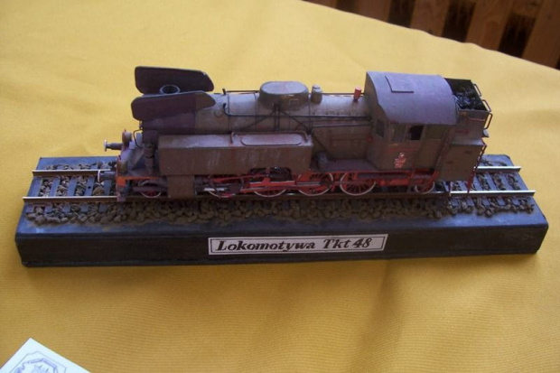 Modele kartonowe