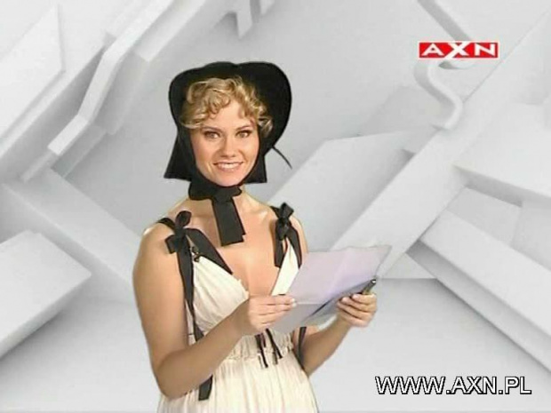 Magda Suzynowicz zoom AXN #MagdalenaSuzynowiczZoomAXN