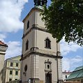 Przy ul. Katedralnej stoi dzwonnica barokowa z XVIII w. #Sandomierz #Katedra #NMP #obrazy #rzeźby #Polska #freski #ołtarze