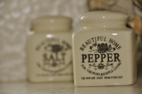 Pepper and Salt #Dom #domowe #mieszkanie #różne #rzeczy #sól #pieprz