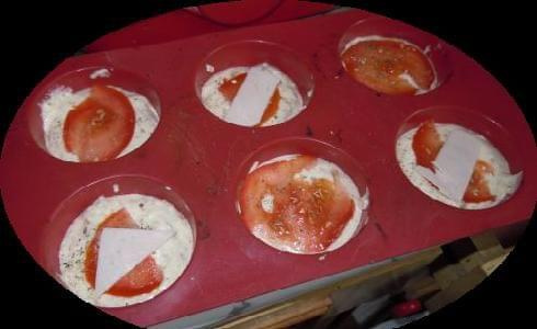 babeczki z wedlina i pomidorem