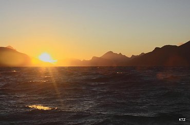 #Lofoty #Norwegia #krajobrazy #słońce #góry #morze #widoki